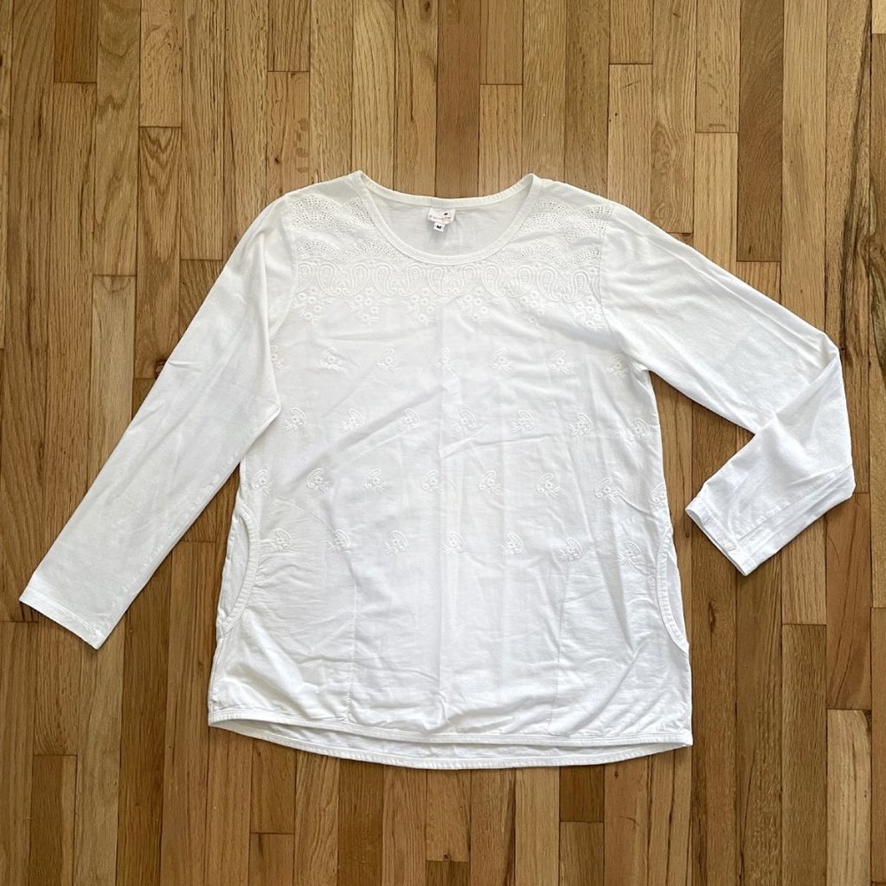 Women's shirt, white, size M, embroidered, cotton rayon blend. Long sleeves